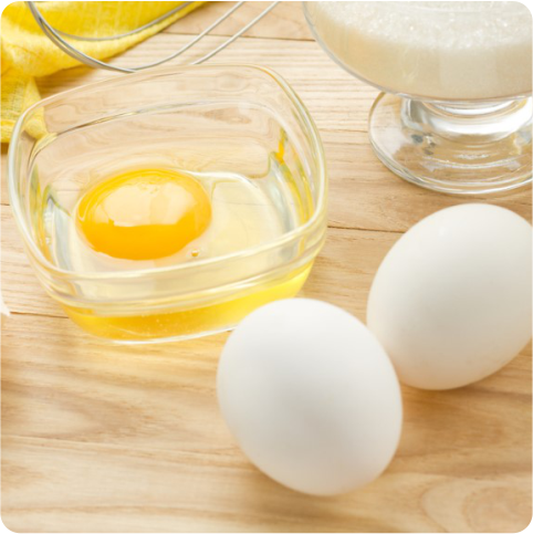 Узнай как сырой белок куриного яйца поможет в готовке